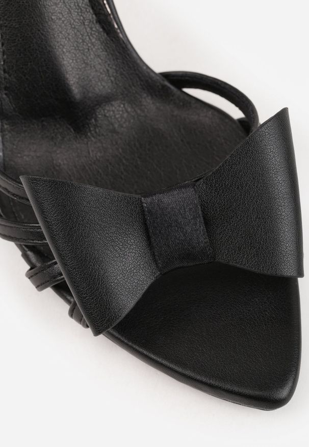 Born2be - Czarne Sandały VICES na Szpilce z Kokardką Rosedust. Okazja: na wesele, na ślub cywilny. Zapięcie: sprzączka. Kolor: czarny. Wzór: aplikacja. Obcas: na szpilce. Styl: klasyczny, elegancki