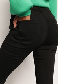 Renee - Czarne Spodnie Skinny Tanmorna. Kolor: czarny. Długość: długie #4