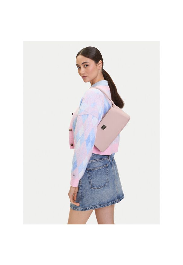 Torebka Tommy Jeans. Kolor: różowy