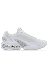Buty Nike Air Max Dn FJ3145-102 - białe. Kolor: biały. Materiał: syntetyk, materiał, guma. Szerokość cholewki: normalna. Model: Nike Air Max #1