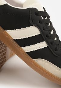 Renee - Czarno-Beżowe Casualowe Sneakersy na Płaskiej Podeszwie z Paskami Jereria. Okazja: na co dzień. Zapięcie: pasek. Kolor: czarny. Materiał: jeans. Obcas: na płaskiej podeszwie #4