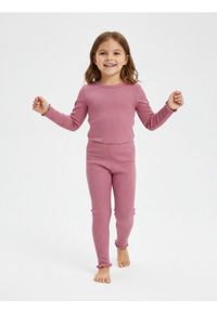 Sinsay - Prążkowane legginsy z wykończeniem falbankowym - różowy. Kolor: różowy. Materiał: prążkowany #1