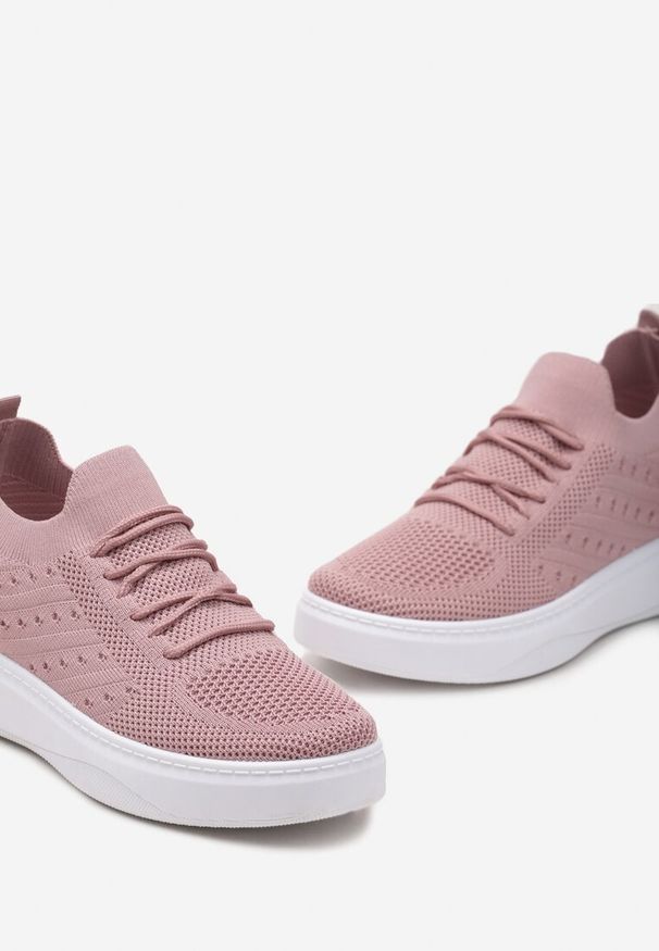 Renee - Różowe Buty Sportowe z Cholewką w Skarpetkowym Stylu Timotta. Kolor: różowy. Szerokość cholewki: normalna. Styl: sportowy