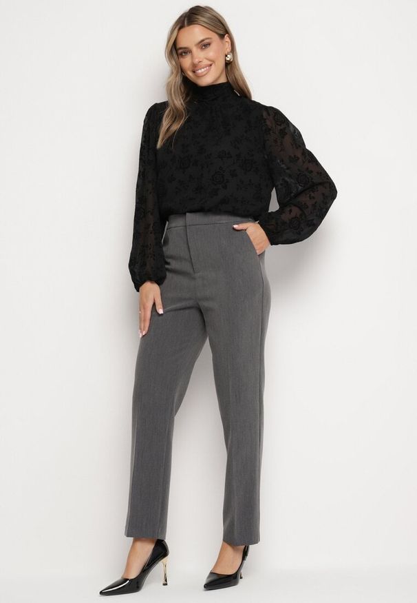 Born2be - Szare Spodnie Garniturowe Typu Cygaretki z Wiskozą i Wysokim Stanem Tiarielle. Okazja: do pracy. Stan: podwyższony. Kolor: szary. Materiał: wiskoza. Styl: elegancki, klasyczny