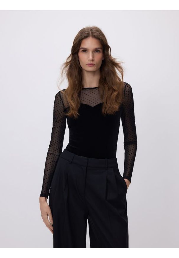 Reserved - Body z siateczkowymi wstawkami - czarny. Kolor: czarny. Materiał: dzianina