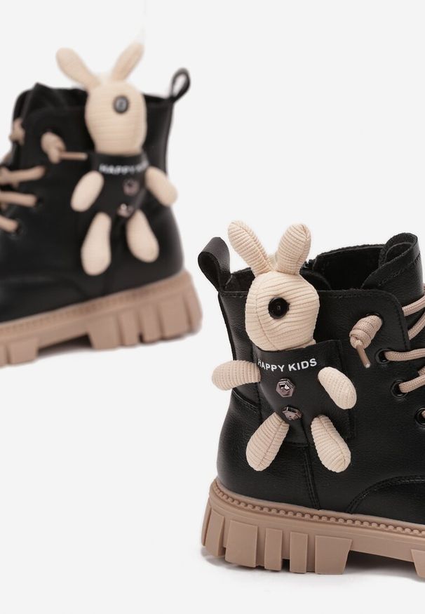 Born2be - Czarno-Różowe Botki Workery z Ozdobnym Misiem Mulia. Kolor: czarny