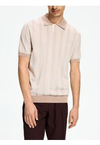 Reserved - Sweter polo z wiskozą - beżowy. Typ kołnierza: polo. Kolor: beżowy. Materiał: wiskoza #1