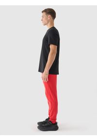 4f - 4F Spodnie dresowe joggery męskie - czerwone 4XL. Kolor: czerwony. Materiał: dresówka. Wzór: gładki, ze splotem