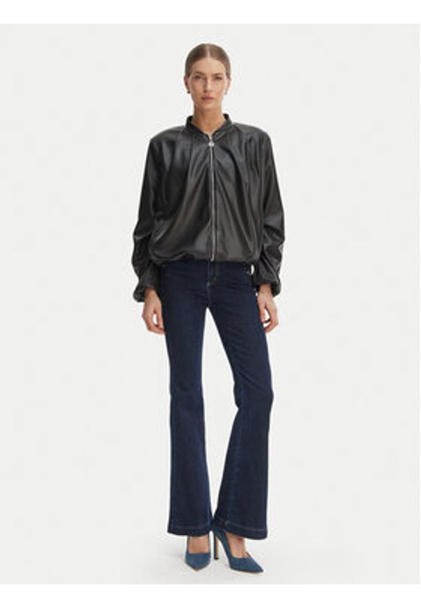 Rinascimento Jeansy CFC0127397003 Granatowy Flare Fit. Kolor: niebieski