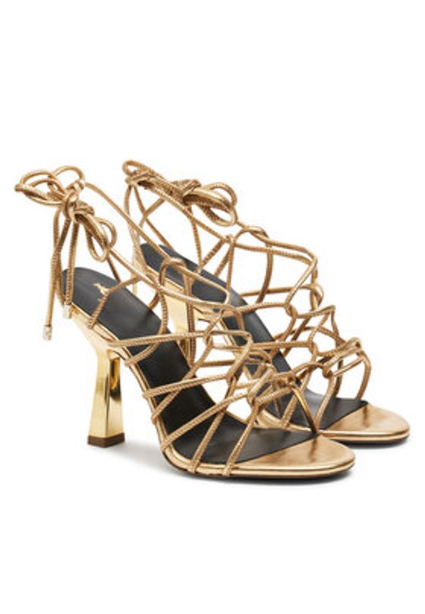 Patrizia Pepe Sandały 8X0067/L031-Y442 Złoty. Kolor: złoty. Materiał: skóra