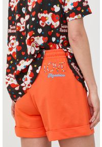 Love Moschino szorty bawełniane damskie kolor pomarańczowy z aplikacją high waist. Okazja: na co dzień. Stan: podwyższony. Kolor: pomarańczowy. Materiał: bawełna. Wzór: aplikacja. Styl: casual #5