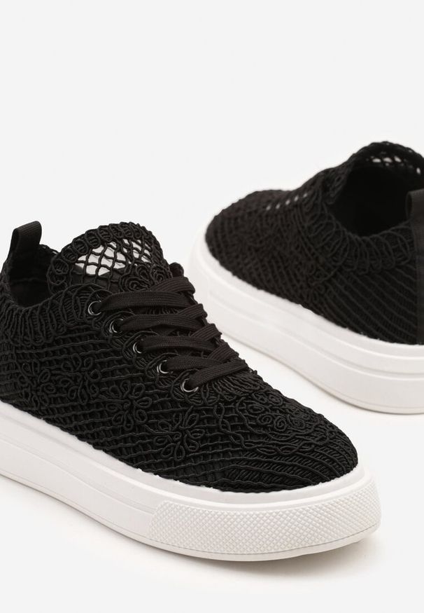 Born2be - Czarne Sneakersy w Stylu Tenisówek z Siateczkową Cholewką Sunelise. Okazja: na co dzień. Kolor: czarny. Materiał: jeans. Szerokość cholewki: normalna