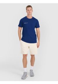 4f - 4F T-shirt regular z nadrukiem męski - granatowy S. Okazja: na co dzień. Kolor: niebieski. Materiał: jersey, materiał, bawełna. Długość rękawa: krótki rękaw. Długość: krótkie. Wzór: nadruk. Styl: sportowy, klasyczny, casual