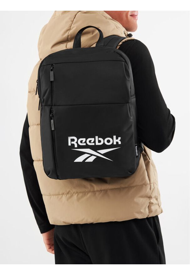 Reebok Plecak C-RBK-030-CCC-05 Czarny. Kolor: czarny. Materiał: materiał