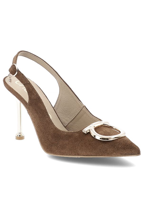 CheBello - Czółenka damskie Chebello, cholewka ze skóry naturalnej welurowej z odkrytą piętą i smukłym noskiem ozdobione metaliczną klamrą osadzone na cienkim o. Zapięcie: klamry. Kolor: brązowy. Materiał: skóra, welur. Szerokość cholewki: normalna. Wzór: aplikacja. Styl: elegancki, klasyczny, wizytowy