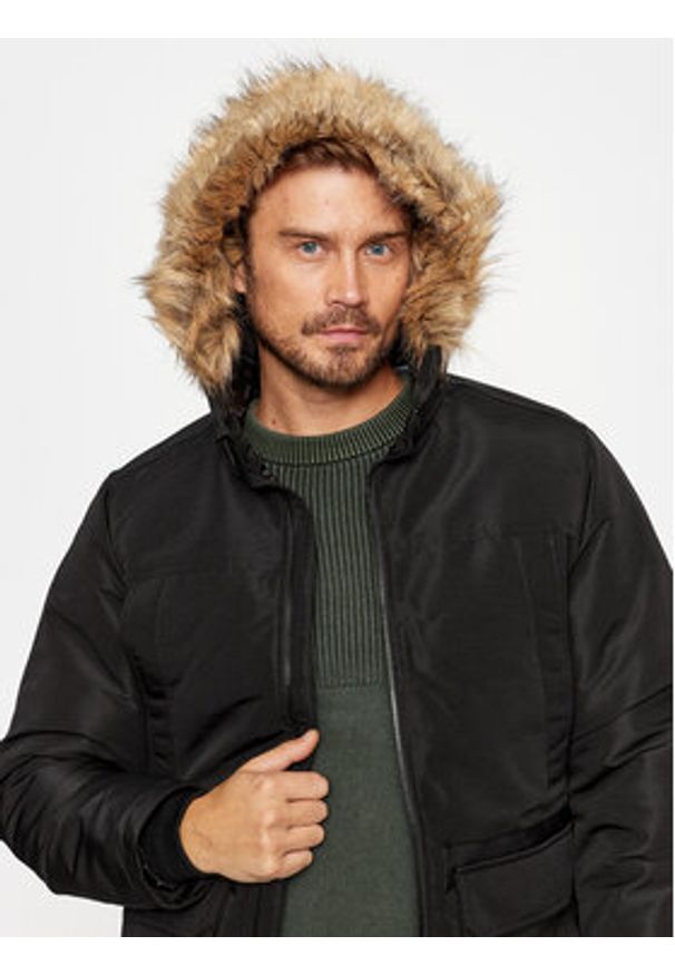 Jack & Jones - Jack&Jones Kurtka zimowa 12235858 Czarny Regular Fit. Kolor: czarny. Materiał: syntetyk. Sezon: zima