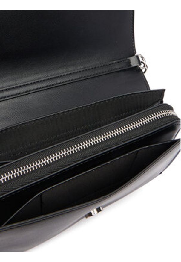 VALENTINO - Valentino Torebka Ember VBS9IE17 Czarny. Kolor: czarny. Materiał: skórzane