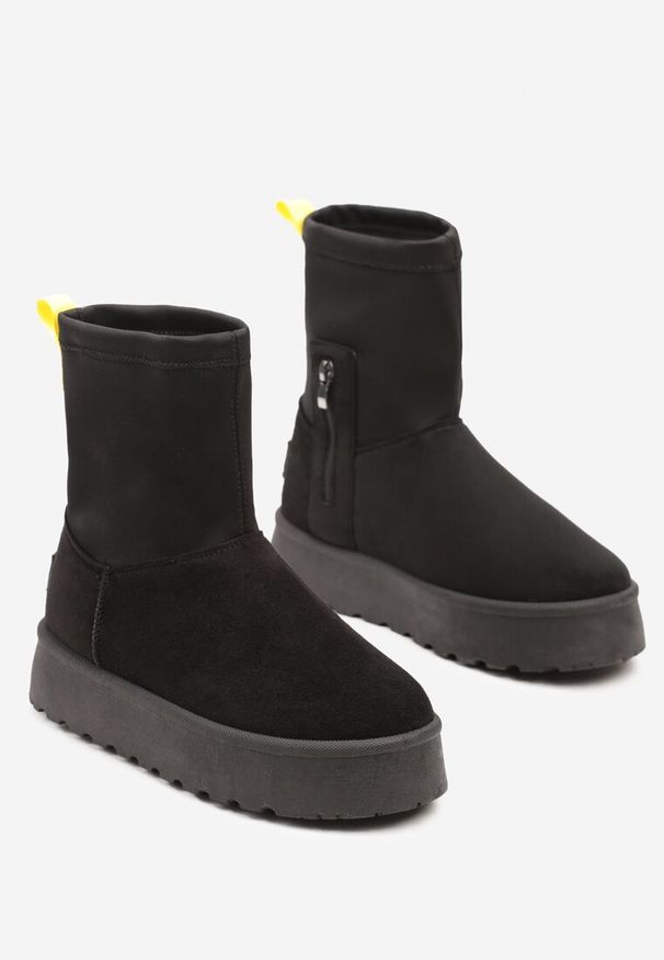 Born2be - Czarne Śniegowce na Płaskiej Podeszwie ze Skarpetową Cholewką Sevinae. Okazja: na co dzień. Kolor: czarny. Materiał: jeans. Szerokość cholewki: normalna. Sezon: zima, jesień. Obcas: na płaskiej podeszwie. Styl: casual