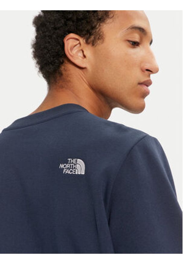 The North Face Bluza Drew Peak NF0A89EK Granatowy Regular Fit. Kolor: niebieski. Materiał: bawełna