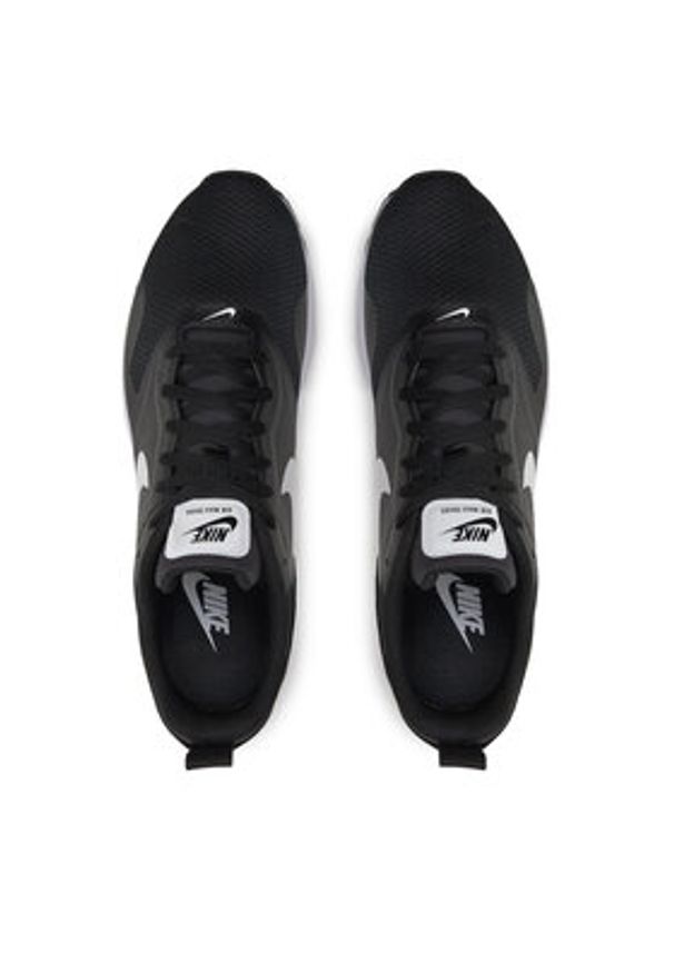 Nike Sneakersy 705149 009 Czarny. Kolor: czarny. Materiał: materiał, mesh