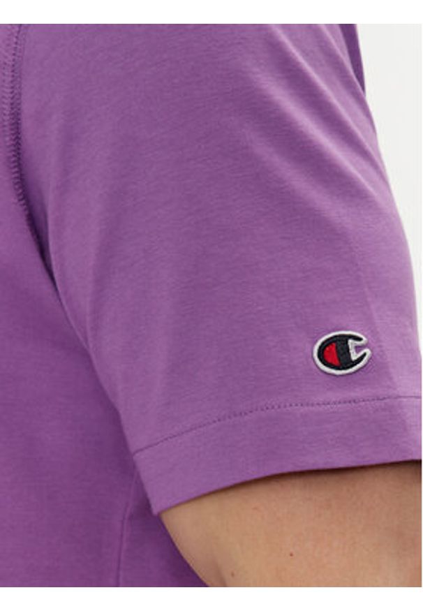 Champion T-Shirt 219852 Fioletowy Comfort Fit. Kolor: fioletowy. Materiał: bawełna