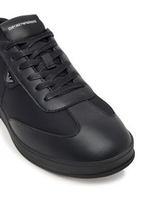 Emporio Armani Sneakersy EM003062 AF18210 UC001 Czarny. Kolor: czarny. Materiał: materiał #3