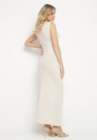 Born2be - Beżowa Sukienka Koktajlowa z Kopertowym Dekoltem Marszczeniem i Guzikami Tdivane. Kolor: beżowy. Typ sukienki: kopertowe. Styl: wizytowy #2