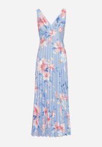 Born2be - Niebieska Sukienka o Rozkloszowanym Kroju z Plisami i Dekoltem w Serek Nitolina. Okazja: na spacer, na co dzień. Typ kołnierza: dekolt w serek. Kolor: niebieski. Materiał: jeans. Długość rękawa: na ramiączkach. Typ sukienki: rozkloszowane. Styl: casual #5