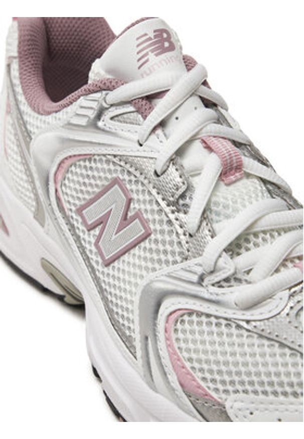 New Balance Sneakersy MR530SGC Biały. Kolor: biały. Materiał: materiał, mesh