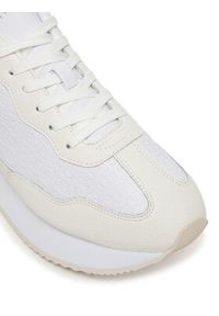 TOMMY HILFIGER - Tommy Hilfiger Sneakersy Th Chic Monogram Runner FW0FW09464 Biały. Kolor: biały. Materiał: skóra #4