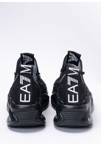 Sneakersy męskie czarne EA7 Emporio Armani X8X108 XK264 N078. Okazja: do pracy, na spacer, na co dzień. Kolor: czarny. Sport: turystyka piesza