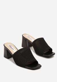 Born2be - Czarne Klapki na Słupku z Szydełkową Cholewką Idalana. Okazja: na co dzień, na spacer. Kolor: czarny. Materiał: jeans. Obcas: na słupku. Styl: casual, elegancki. Wysokość obcasa: średni