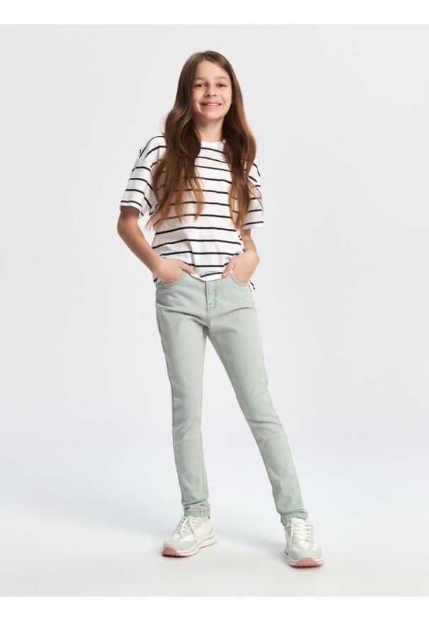 Sinsay - Jeansy skinny - niebieski. Kolor: niebieski