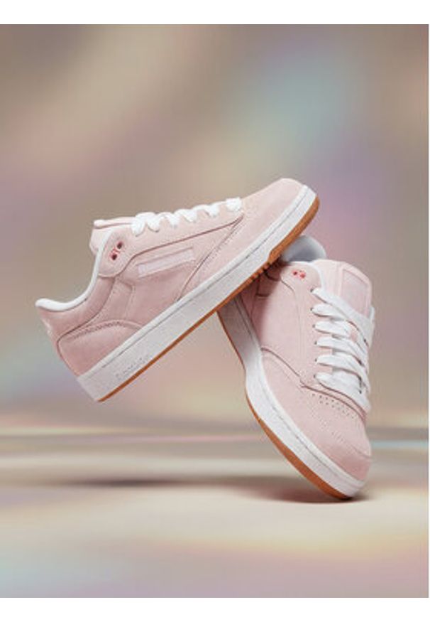 Reebok Sneakersy EO-CLUB C BULC CLN 100239221 Różowy. Kolor: różowy. Materiał: zamsz, skóra. Model: Reebok Club