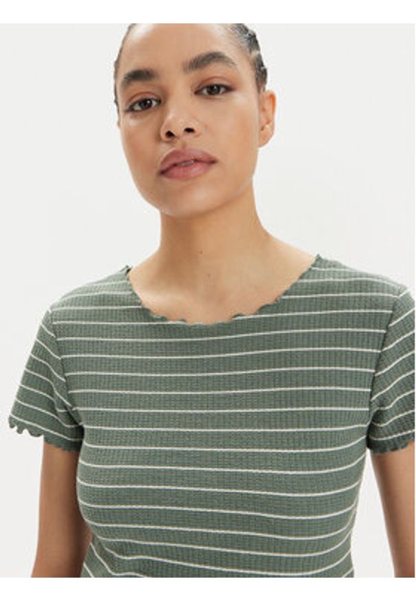 only - ONLY T-Shirt Anits 15253651 Zielony Regular Fit. Kolor: zielony. Materiał: bawełna