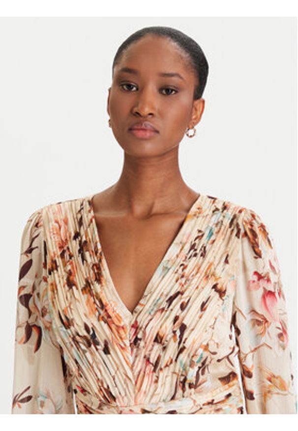 Guess Sukienka koktajlowa W5YK20 WDW82 Beżowy Regular Fit. Kolor: beżowy. Materiał: syntetyk. Styl: wizytowy