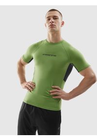 4f - Koszulka treningowa slim szybkoschnąca męska. Kolor: zielony. Materiał: materiał, włókno, dzianina. Długość rękawa: krótki rękaw. Długość: krótkie