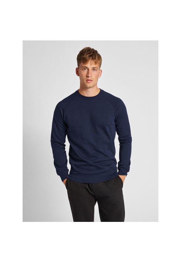 Bluza Hummel Red Classic. Kolor: niebieski. Materiał: bawełna, poliester. Sport: fitness