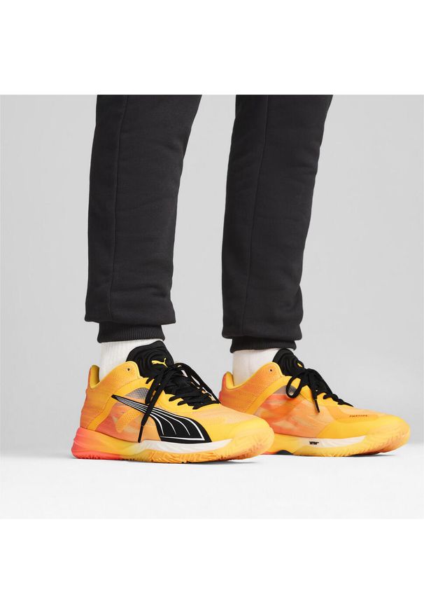 Puma - Buty halowe Accelerate NITRO™ SQD PUMA Sun Stream Sunset Glow Black Orange Pink. Kolor: żółty, pomarańczowy, wielokolorowy, czarny, różowy