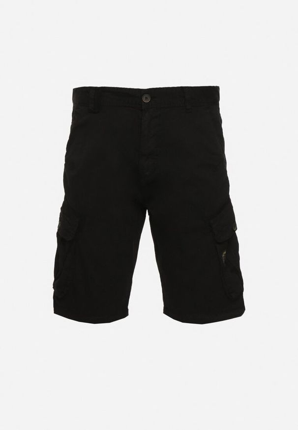 Born2be - Czarne Szorty Bawełniane w Stylu Cargo z Klapami na Kieszeniach Quoolia. Okazja: na co dzień. Kolor: czarny. Materiał: bawełna. Styl: casual
