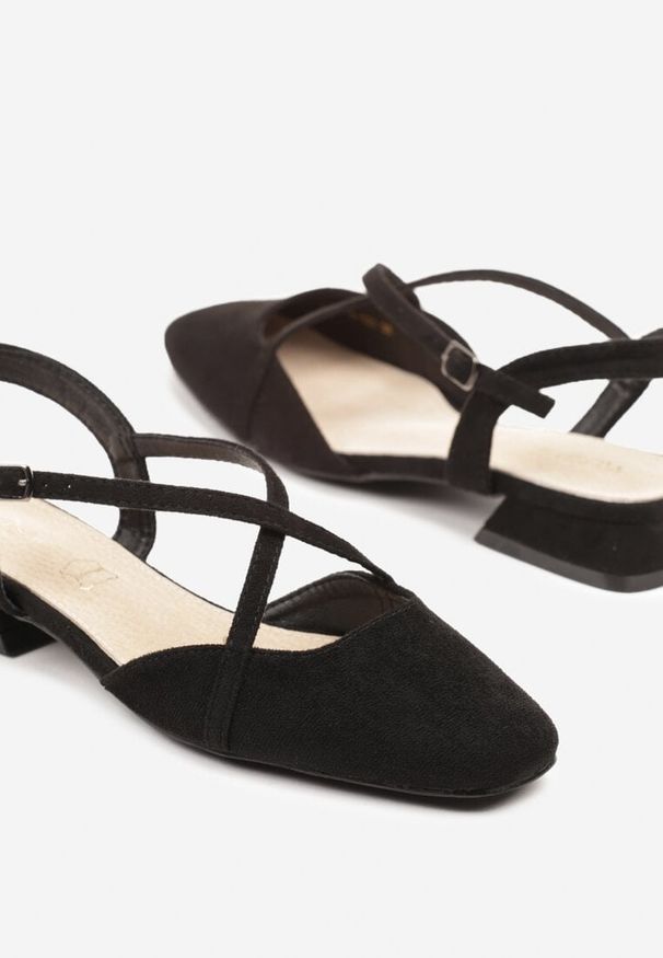 Renee - Czarne Sandały Vices z Wkładką ze Skóry Naturalnej Edimaris. Okazja: na co dzień. Zapięcie: pasek. Kolor: czarny. Materiał: skóra. Styl: casual, klasyczny, elegancki