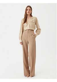 BOSS Bluzka 50532823 Beżowy Regular Fit. Kolor: beżowy. Materiał: syntetyk