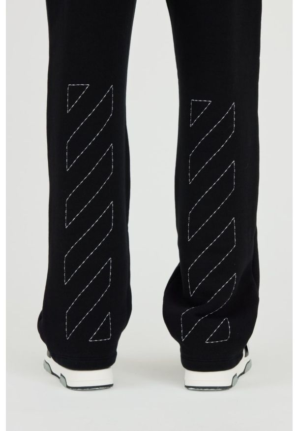 OFF-WHITE Czarne męskie spodnie dresowe Stitch Arr Sweatpants, Rozmiar XL. Kolor: czarny. Materiał: dresówka
