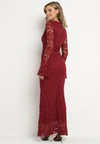 Born2be - Bordowa Koronkowa Sukienka o Dopasowanym Kroju z Szerokim Dołem Annadira. Kolor: czerwony. Materiał: koronka. Typ sukienki: proste #5