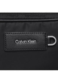 Calvin Klein Saszetka Elevated Multi Zip Xbody K50K510213 Czarny. Kolor: czarny. Materiał: materiał