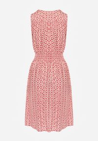 Renee - Różowa Kopertowa Sukienka z Wiskozy bez Rękawów z Gumkami w Talii Ciceru. Kolor: różowy. Materiał: wiskoza. Długość rękawa: bez rękawów. Sezon: wiosna, lato. Typ sukienki: kopertowe #3