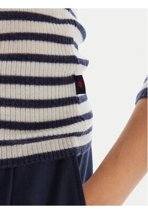 Robe di Kappa Golf 64114XW Biały Regular Fit. Typ kołnierza: golf. Kolor: biały. Materiał: wełna