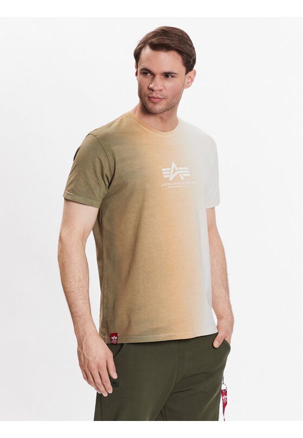 Alpha Industries T-Shirt ML Batik T 136502 Beżowy Regular Fit. Kolor: beżowy. Materiał: bawełna