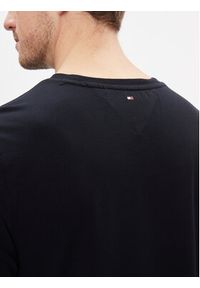 TOMMY HILFIGER - Tommy Hilfiger T-Shirt Big Graphic S/S Tee MW0MW34204 Granatowy Regular Fit. Kolor: niebieski. Materiał: bawełna