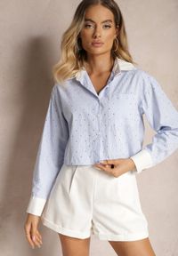 Renee - Niebieska Koszula o Skróconym Fasonie z Cyrkoniami Levima. Okazja: na co dzień. Typ kołnierza: dekolt w serek, kołnierzyk klasyczny. Kolor: niebieski. Materiał: jeans. Styl: glamour, klasyczny, elegancki, casual #3